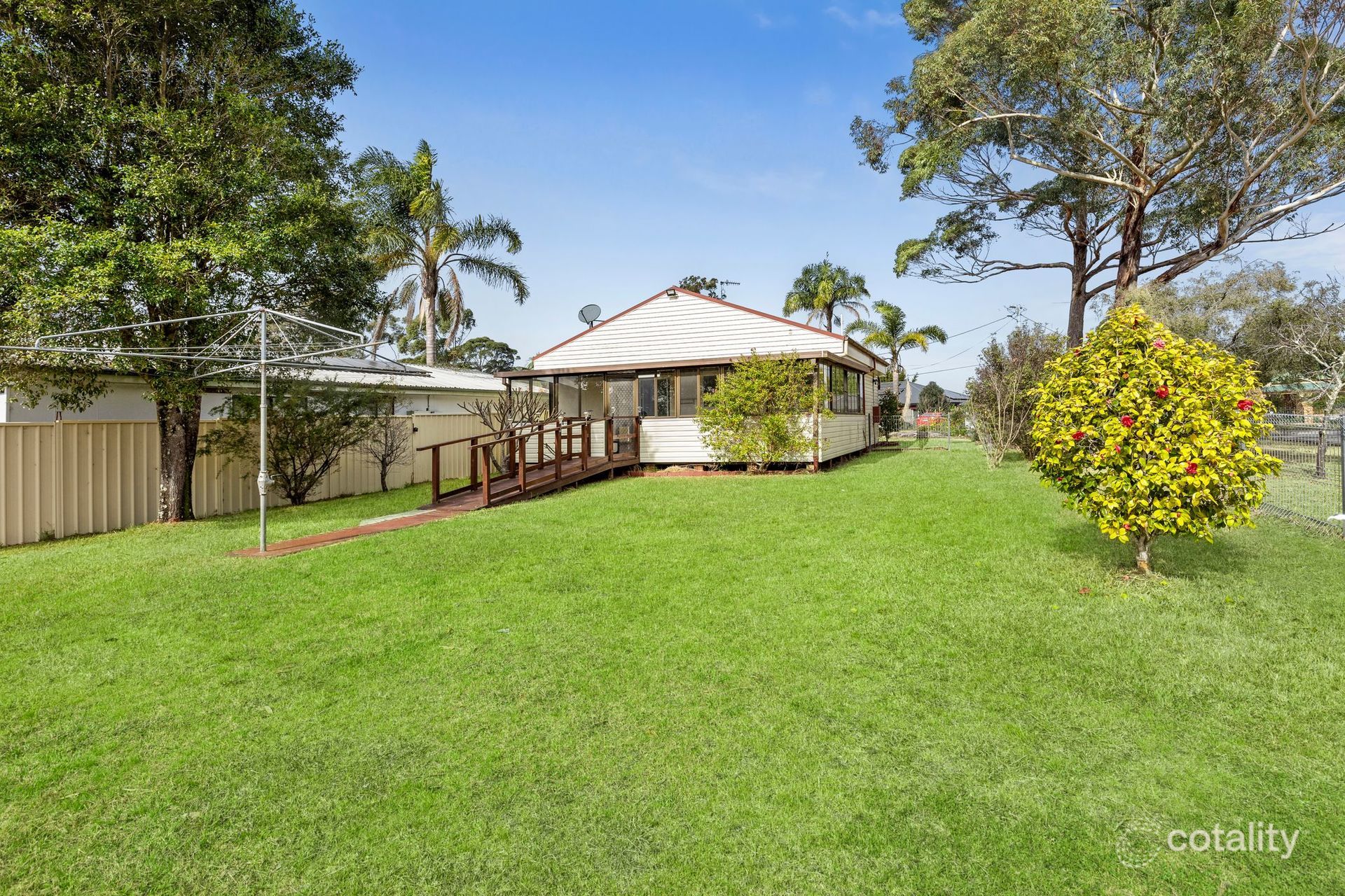 71 Tallyan Point Rd, Basin View, NSW 2540