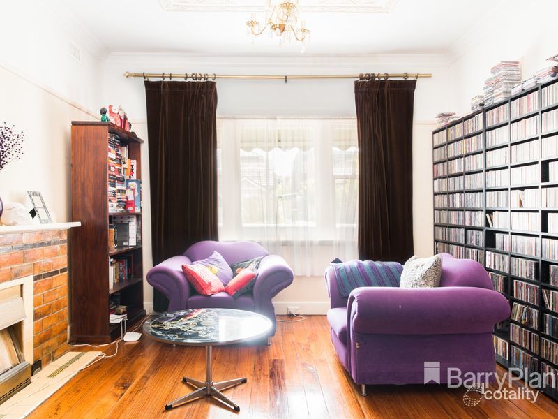 218 Raleigh St, Thornbury, VIC 3071