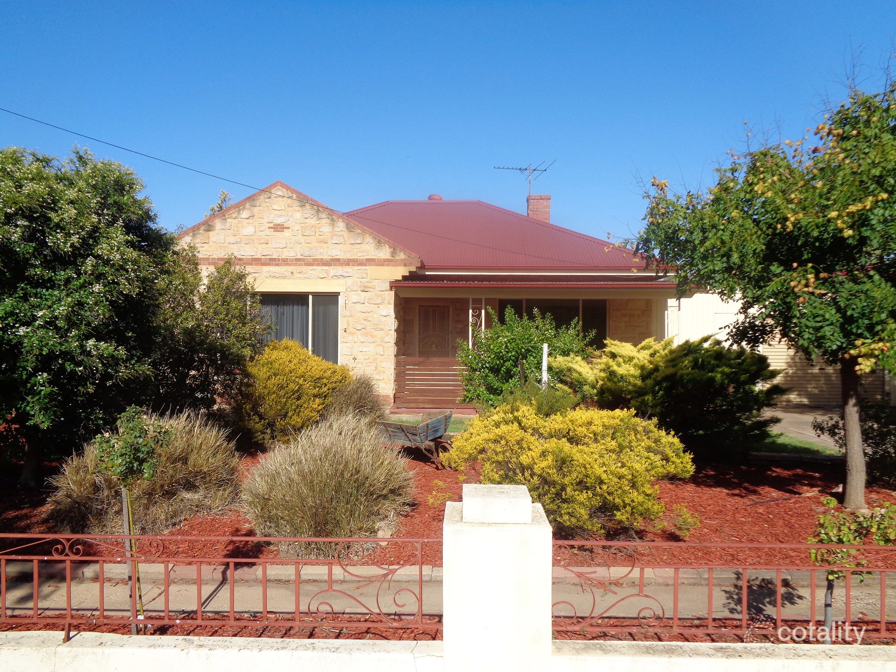18 Adelaide Rd, Mallala, SA 5502
