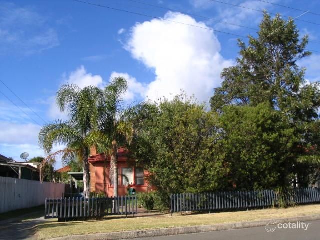 27 William Ave, Warilla, NSW 2528