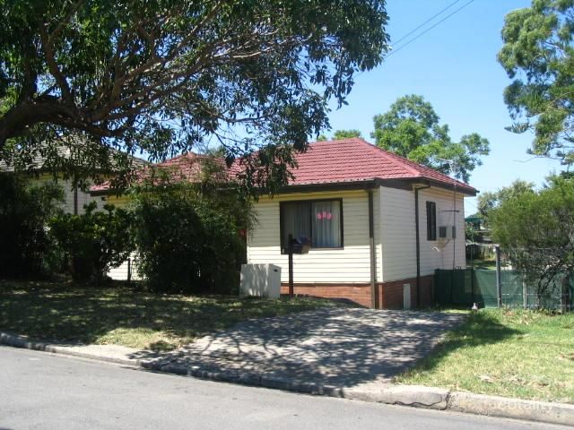 13 Malouf St, Guildford West, NSW 2161