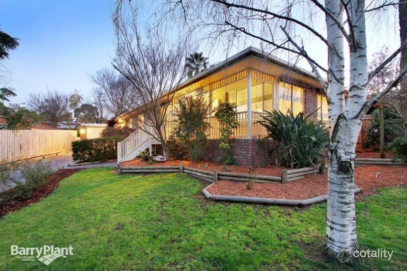 11 The Ridgeway, Pakenham, VIC 3810
