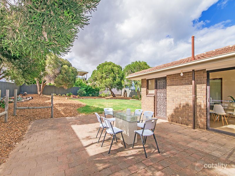 16 Cannes Dr, Sellicks Beach, SA 5174