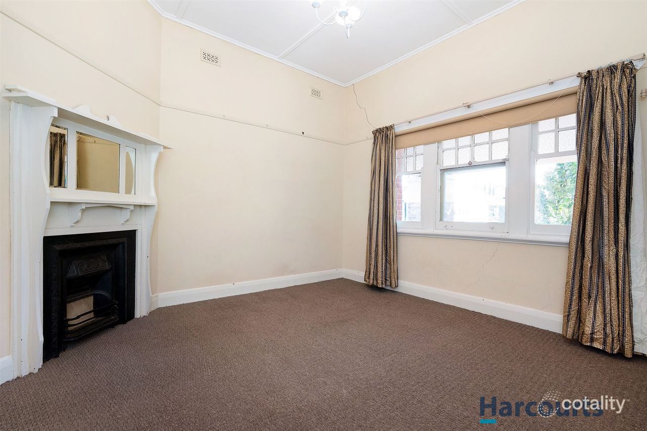 243 Cross Rd, Cumberland Park, SA 5041