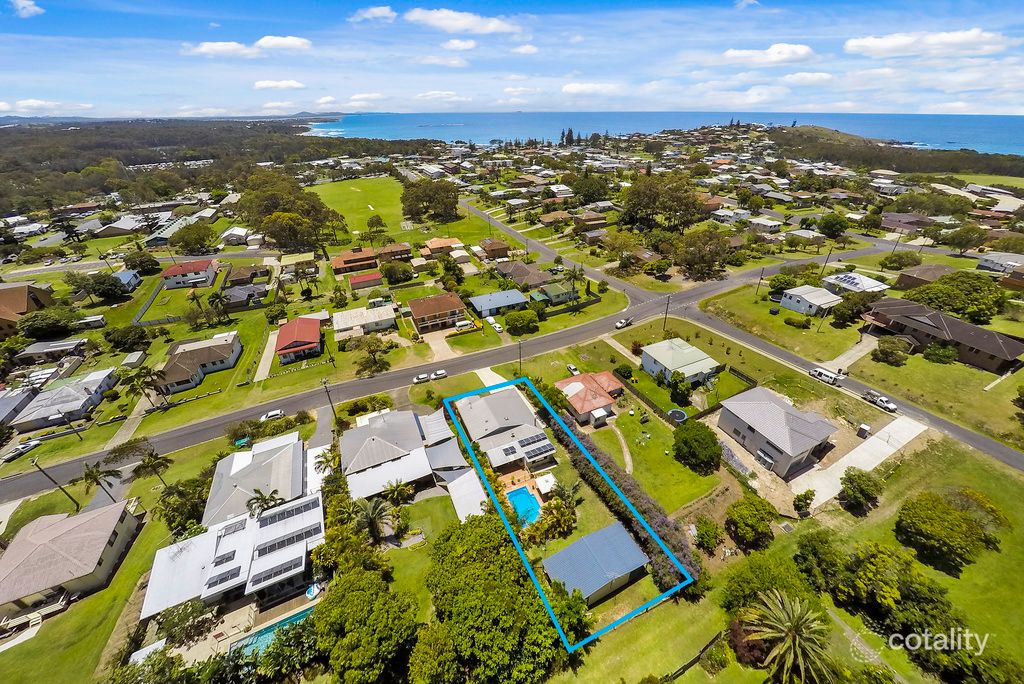36 Gordon St, Woolgoolga, NSW 2456