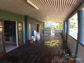 7 Macona Cres, Cannonvale, QLD 4802