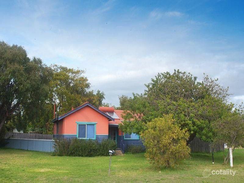 20 Backhouse St, West Busselton, WA 6280