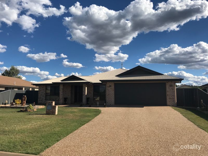 7 Lynne Ct, Oakey, QLD 4401