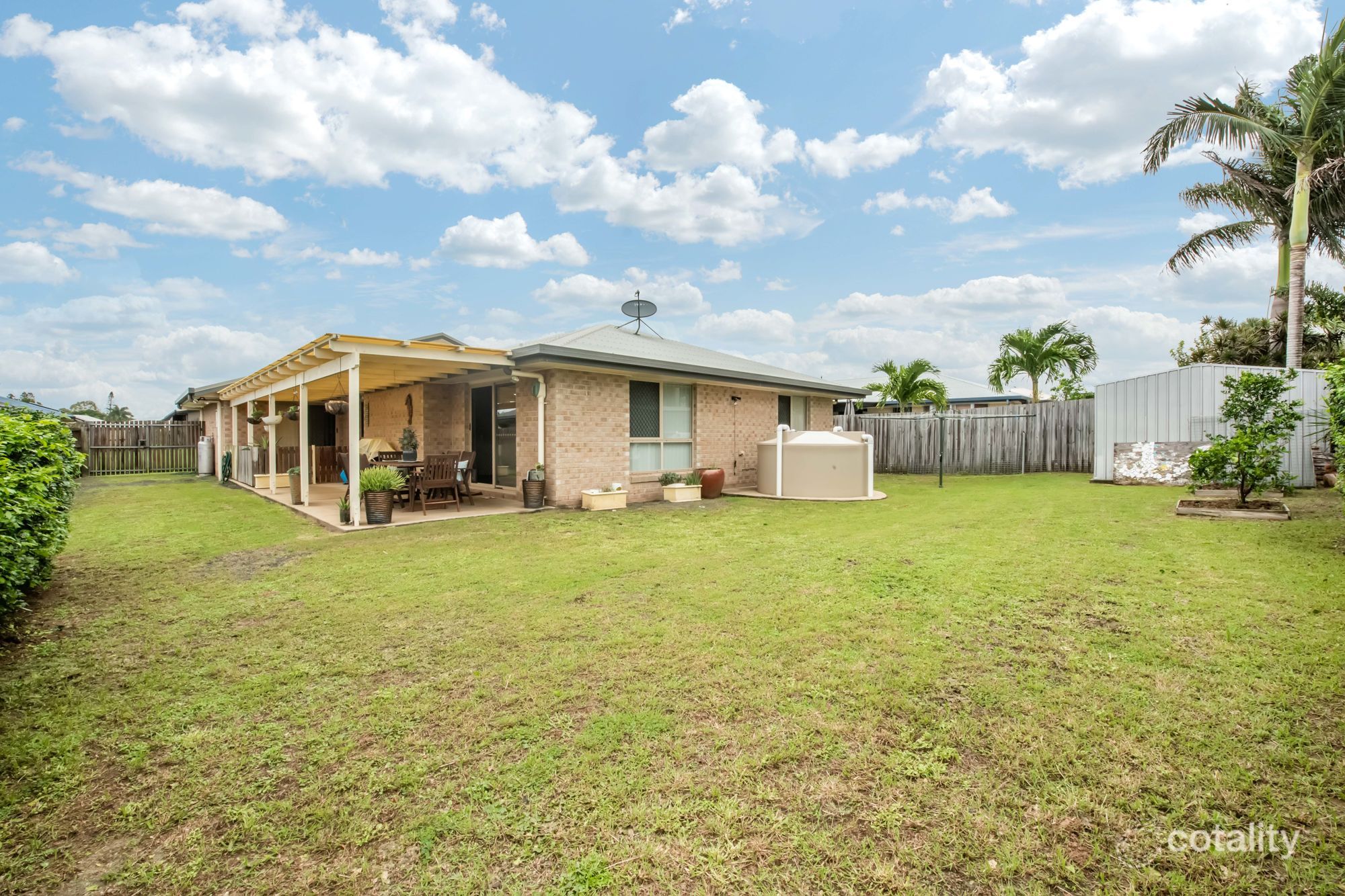 39 Jasmine Dr, Blacks Beach, QLD 4740
