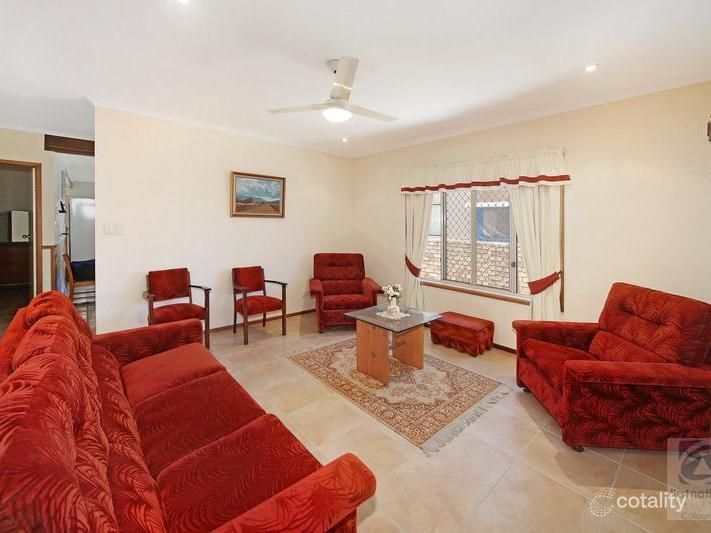 11 Drake St, Golden Beach, QLD 4551