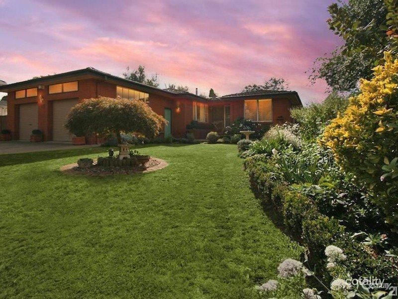 13 Burreburry Cres, Orange, NSW 2800