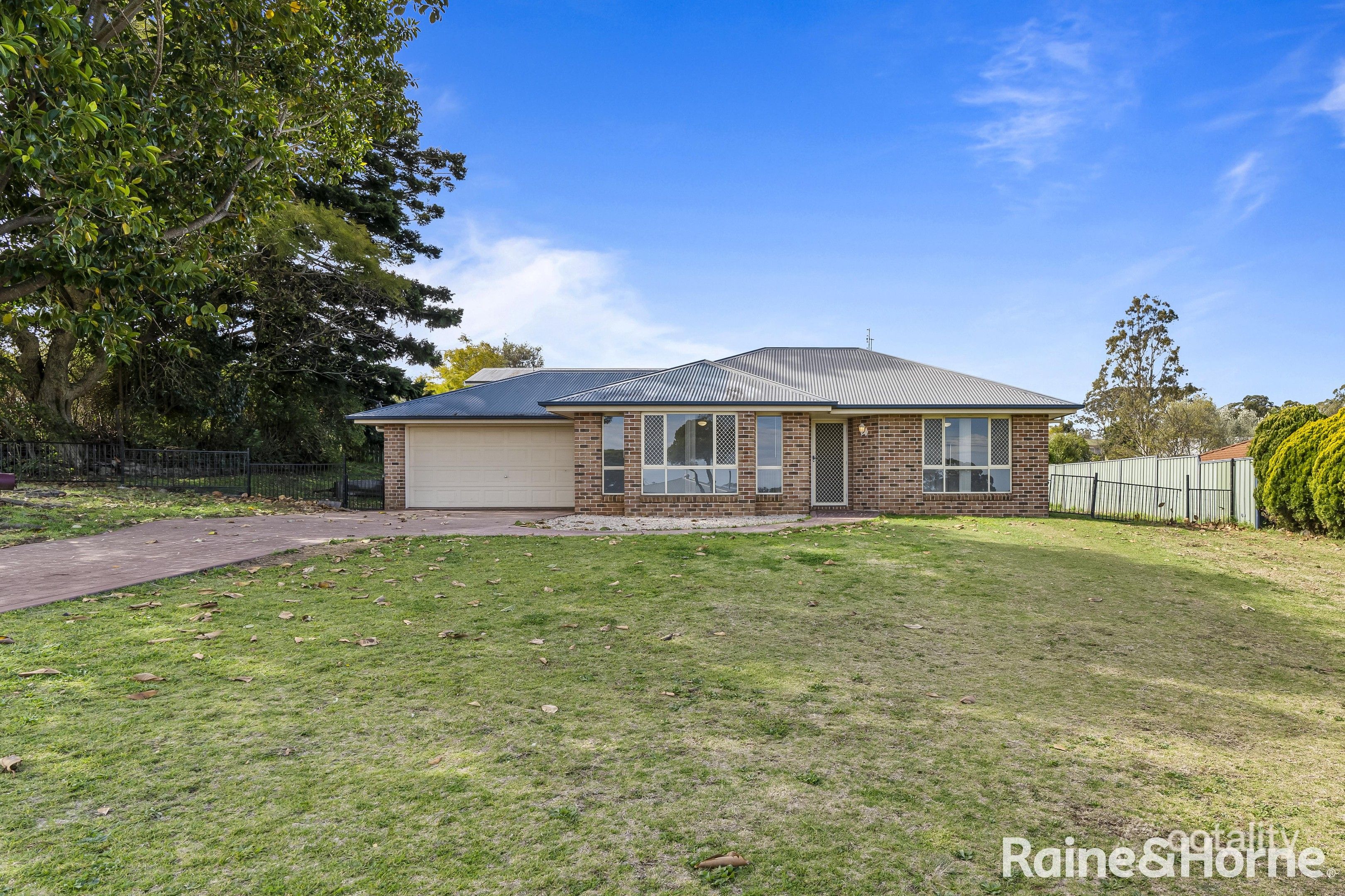 40 Ladner St, Drayton, QLD 4350