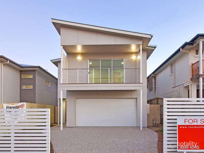 27 Wyena St, Camp Hill, QLD 4152