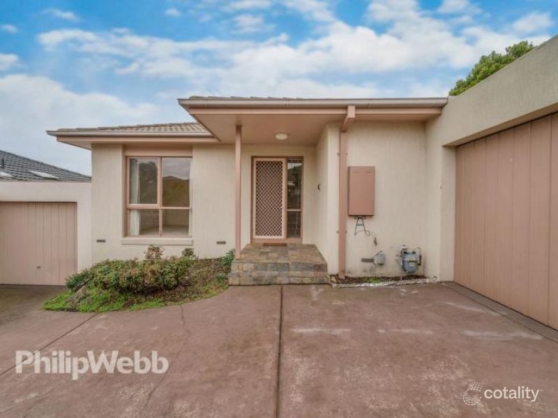 2/8 Mantell St, Doncaster East, VIC 3109