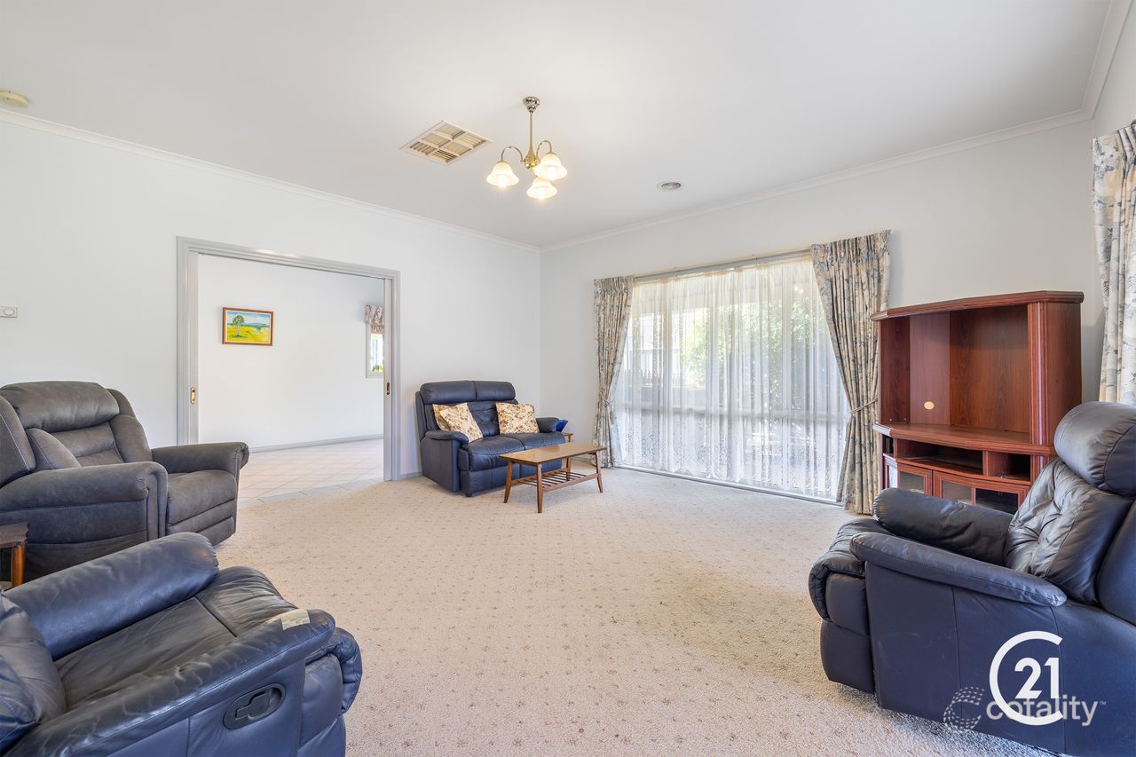 29 Campaspe Esp, Echuca, VIC 3564