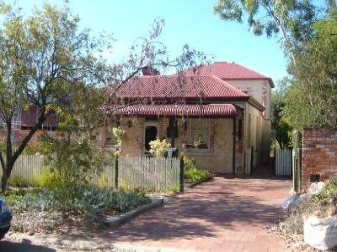 10 Cardigan Tce, Jolimont, WA 6014