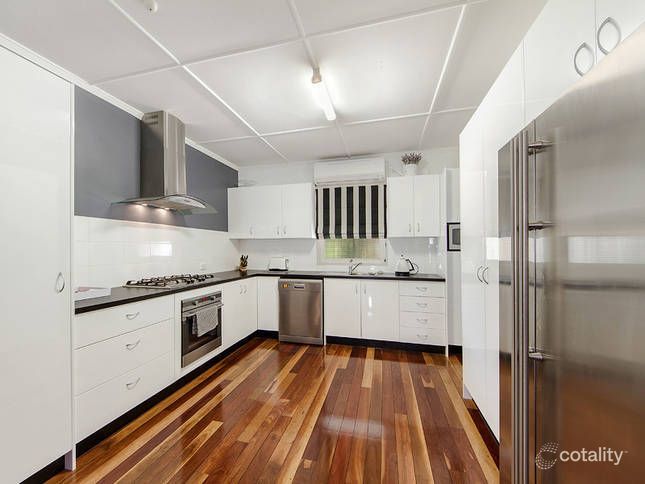 236 Hedges Ave, Mermaid Beach, QLD 4218