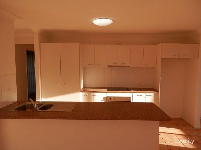 12 Dewhurst Cres, Raceview, QLD 4305