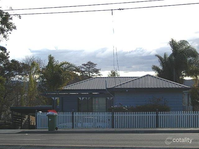 217 Avoca Dr, Green Point, NSW 2251