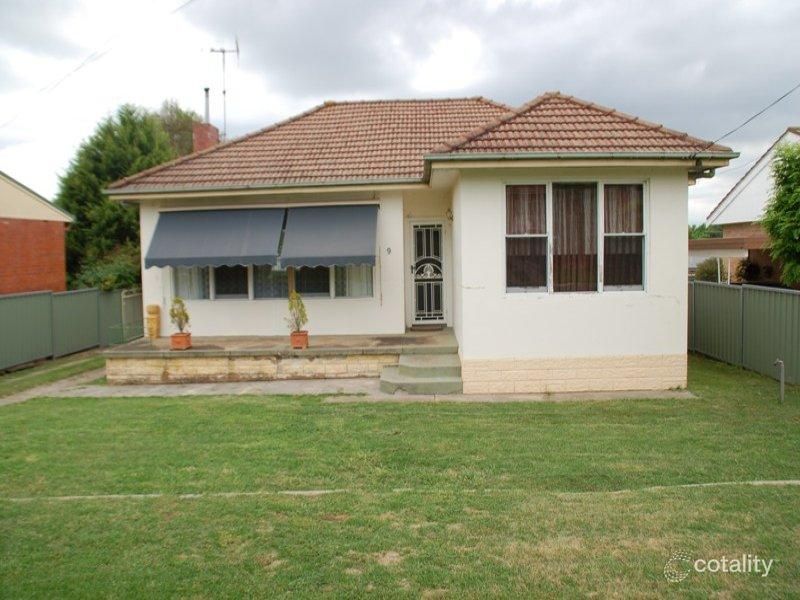 9 Loftus St, Bathurst, NSW 2795