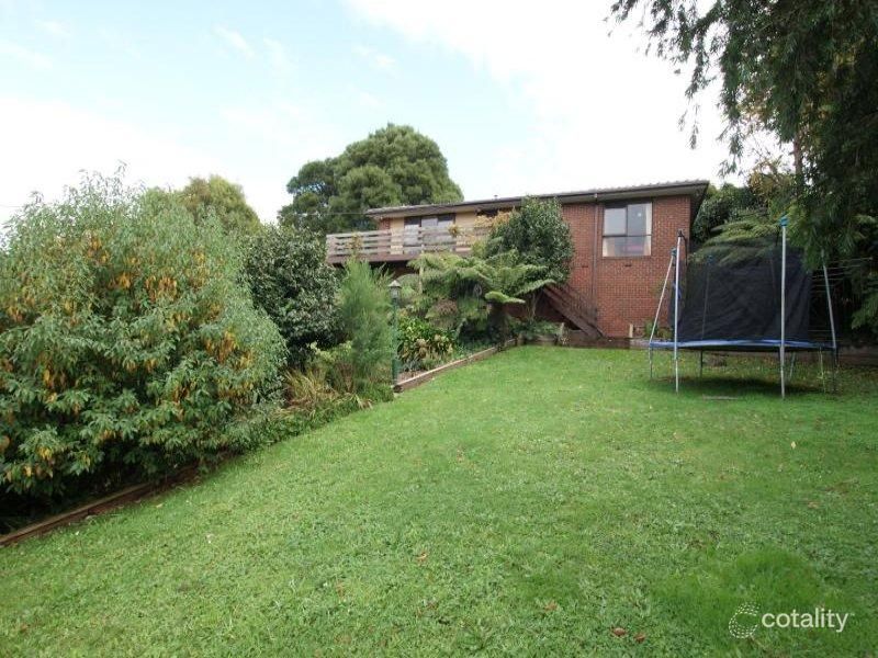 25 Brisbane Hill Rd, Warburton, VIC 3799