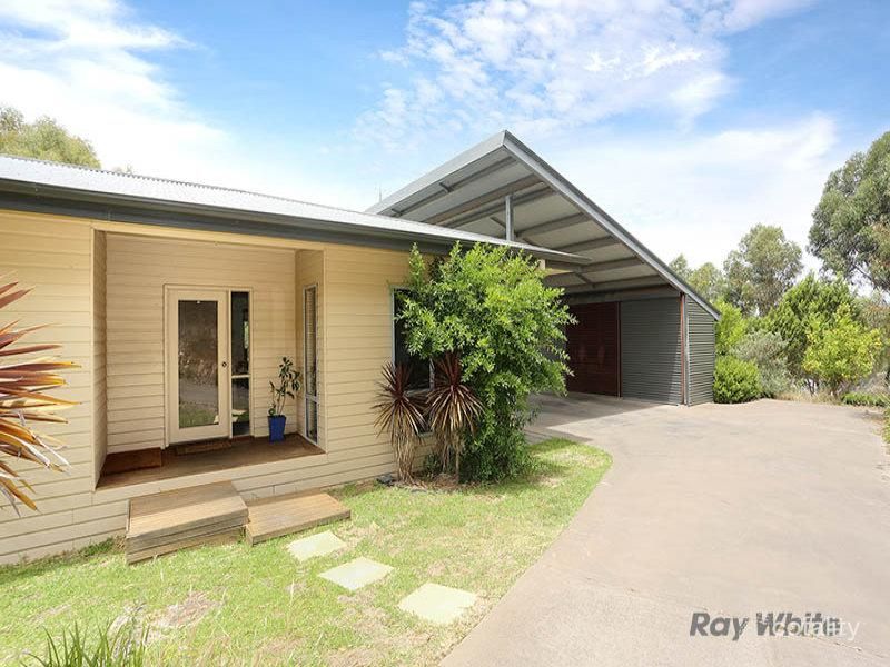 9 Michael Ct, Clare, SA 5453