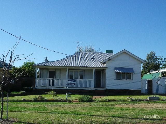 147 Kitchener Rd, Temora, NSW 2666
