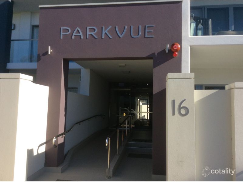 12/16 Alumni Tce, Churchlands, WA 6018