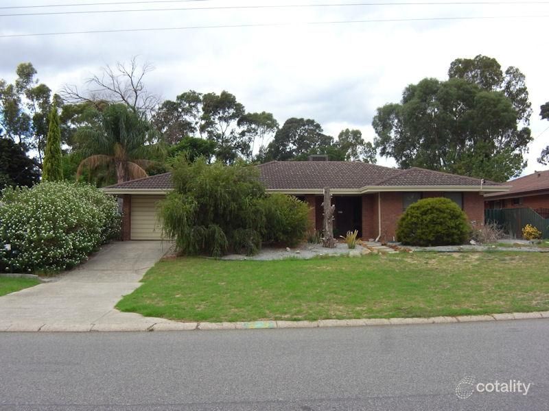 23 Calluna Way, Forrestfield, WA 6058