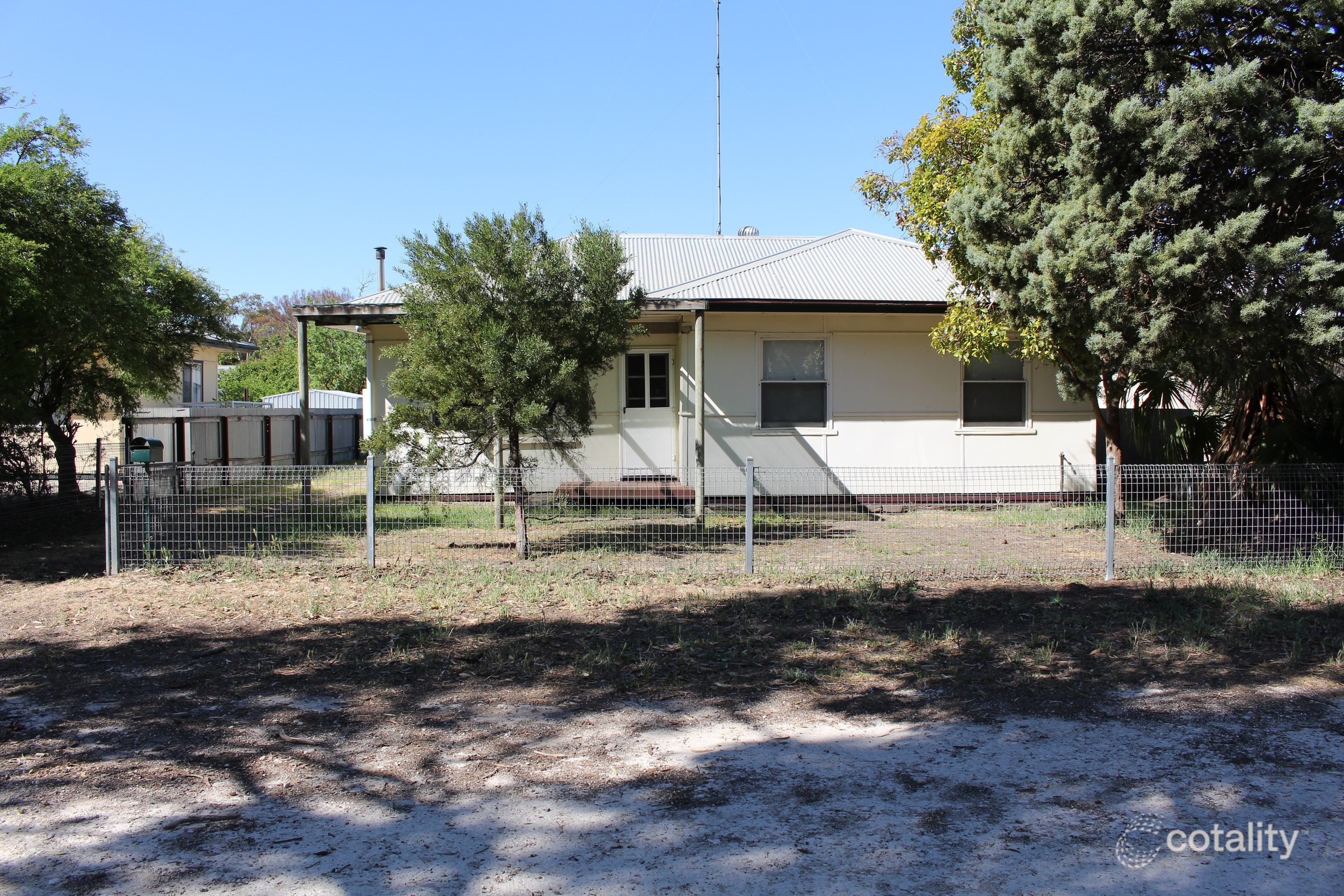 20 Railway Tce, Keith, SA 5267