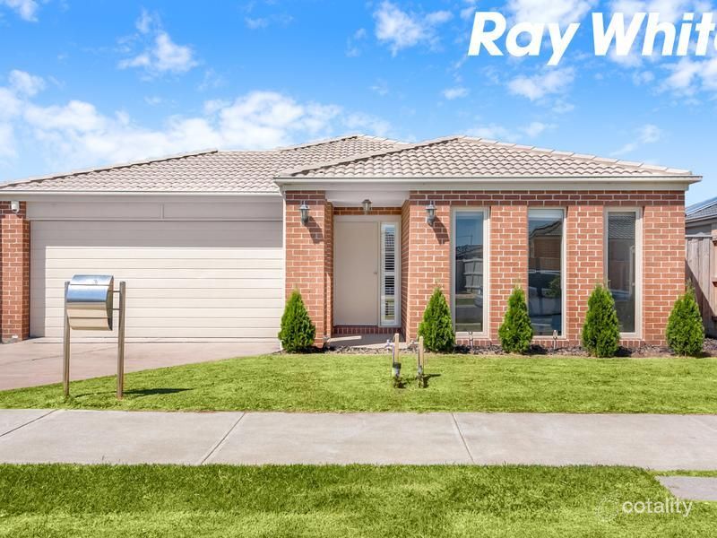 13 Bevington Cres, Officer, VIC 3809