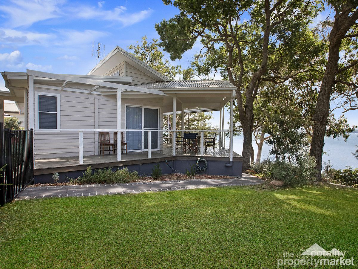 95 Kullaroo Rd, Summerland Point, NSW 2259