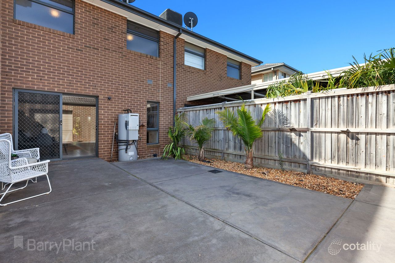 13 Ladybird Cres, Point Cook, VIC 3030