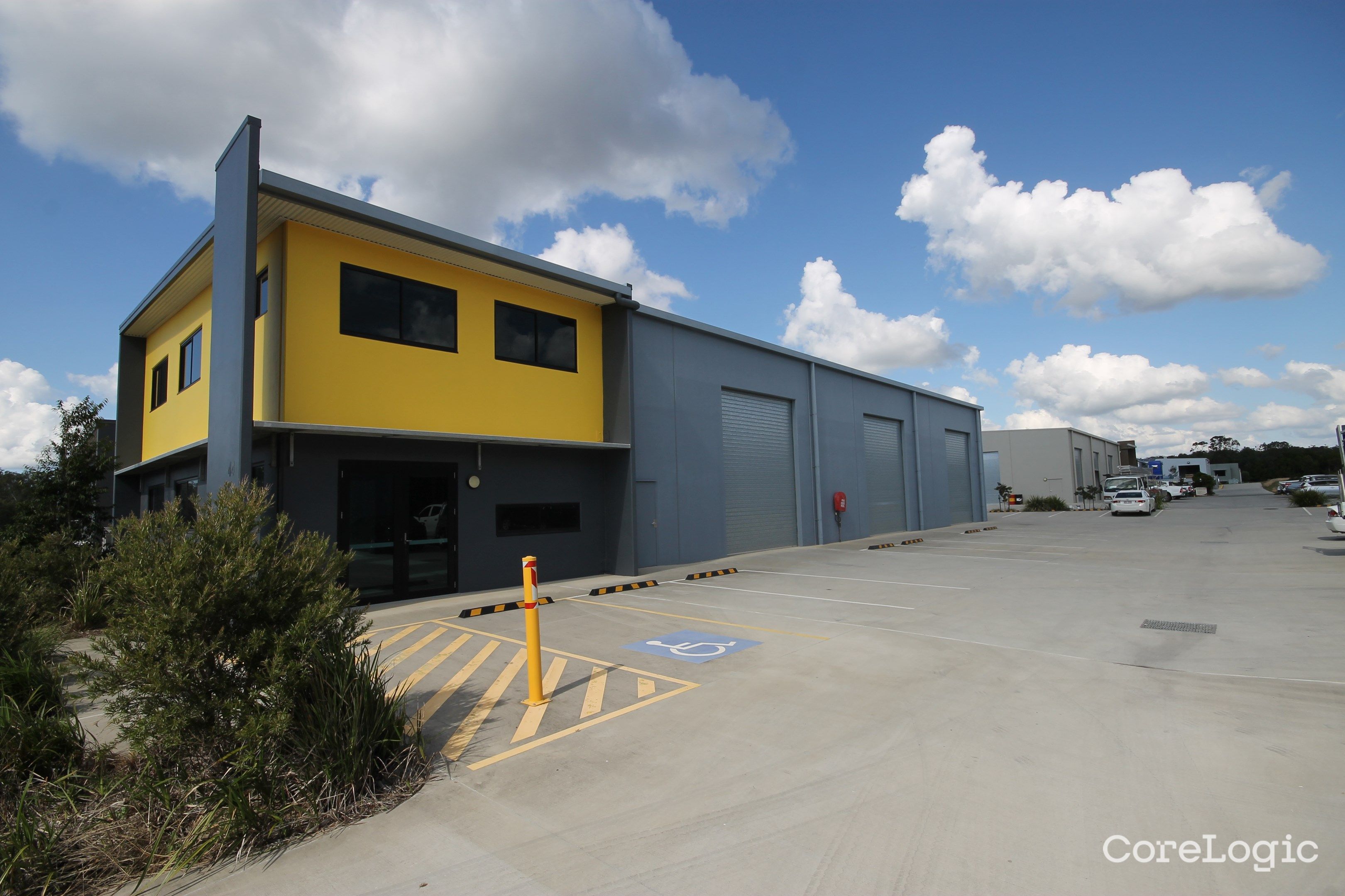 44 Jardine Dr, Redland Bay, QLD 4165