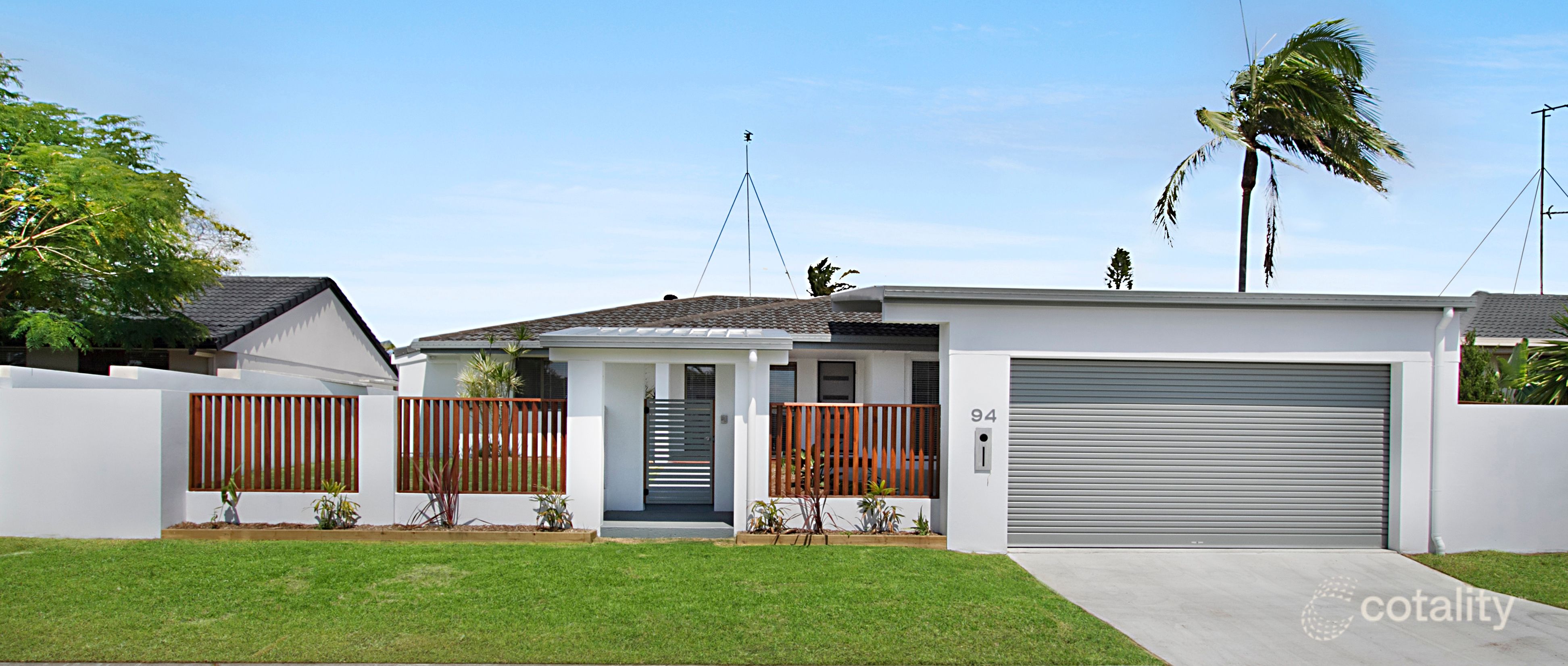 94 Rumrunner St, Mermaid Waters, QLD 4218