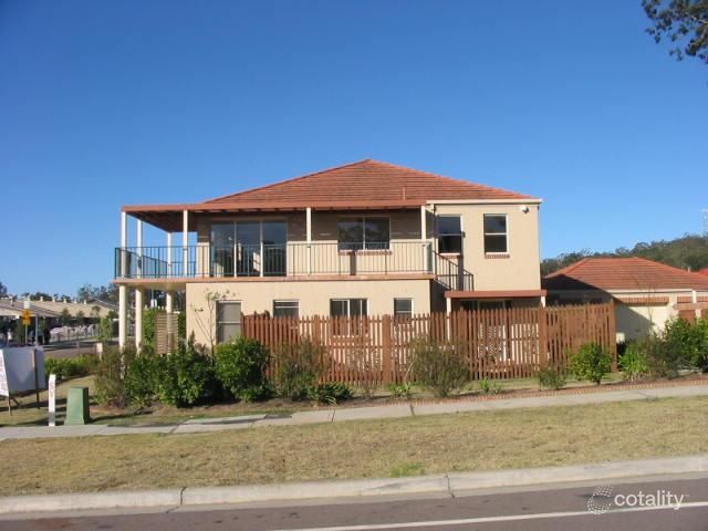 2/11-13 Van Stappen Rd, Wadalba, NSW 2259