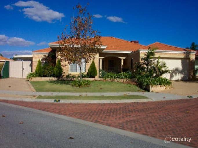 1 Hayworth Rise, Woodvale, WA 6026