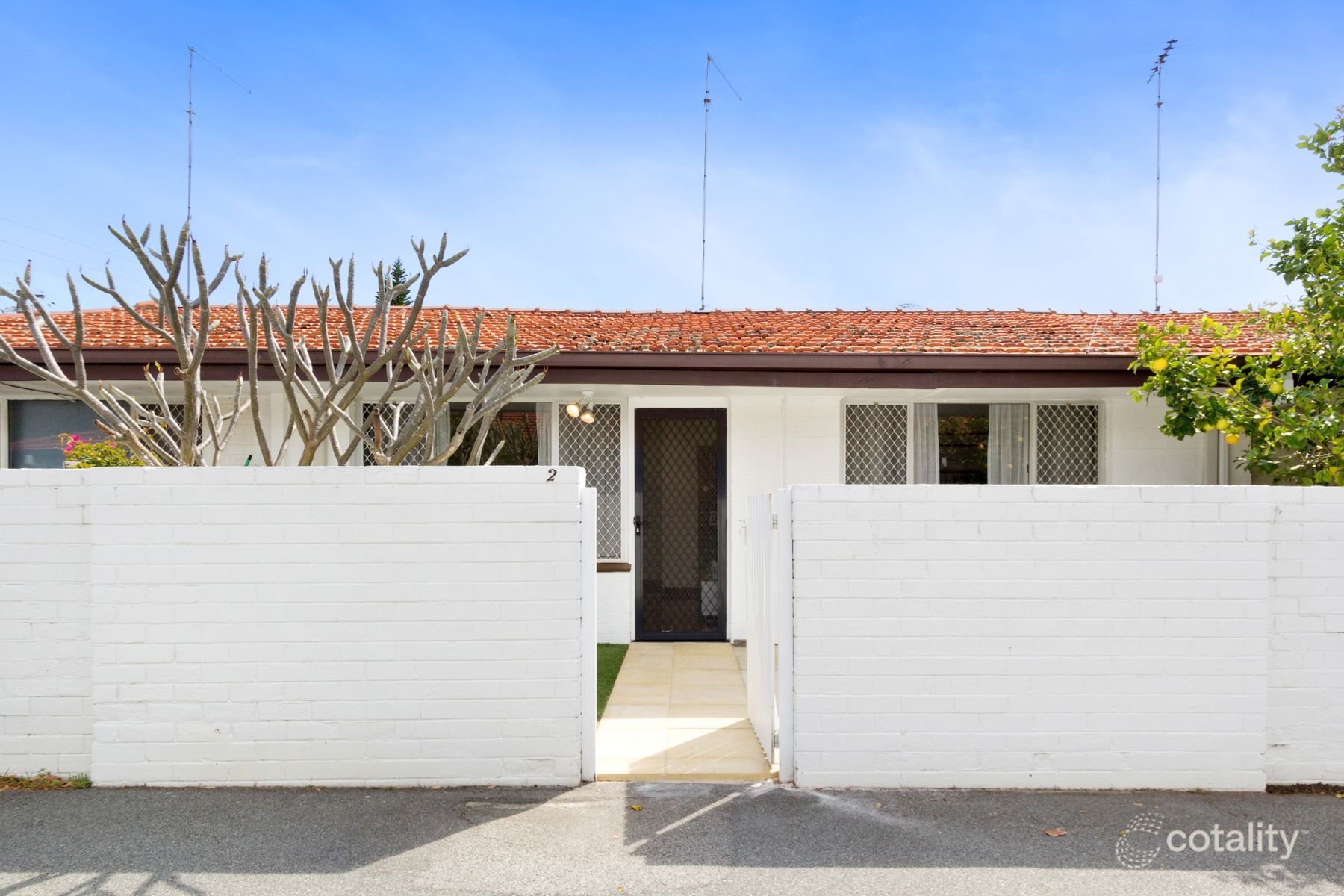 2/36 Ewen St, Scarborough, WA 6019