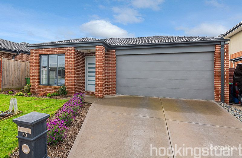 53 Moxham Dr, Clyde North, VIC 3978