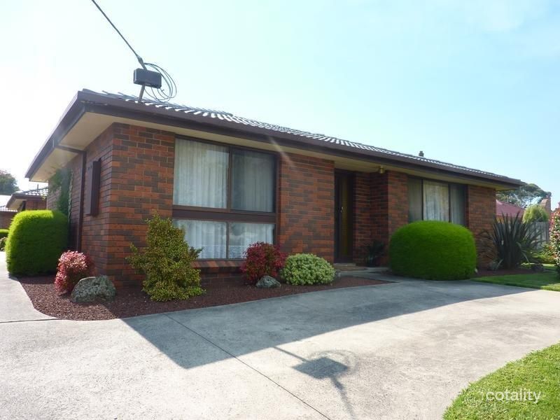 1/2 Rose Ave, Traralgon, VIC 3844