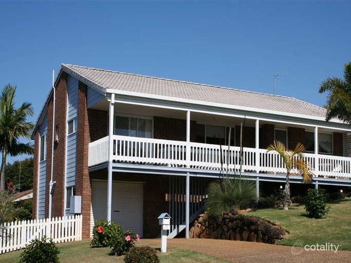 25 Chestnut Dr, Banora Point, NSW 2486