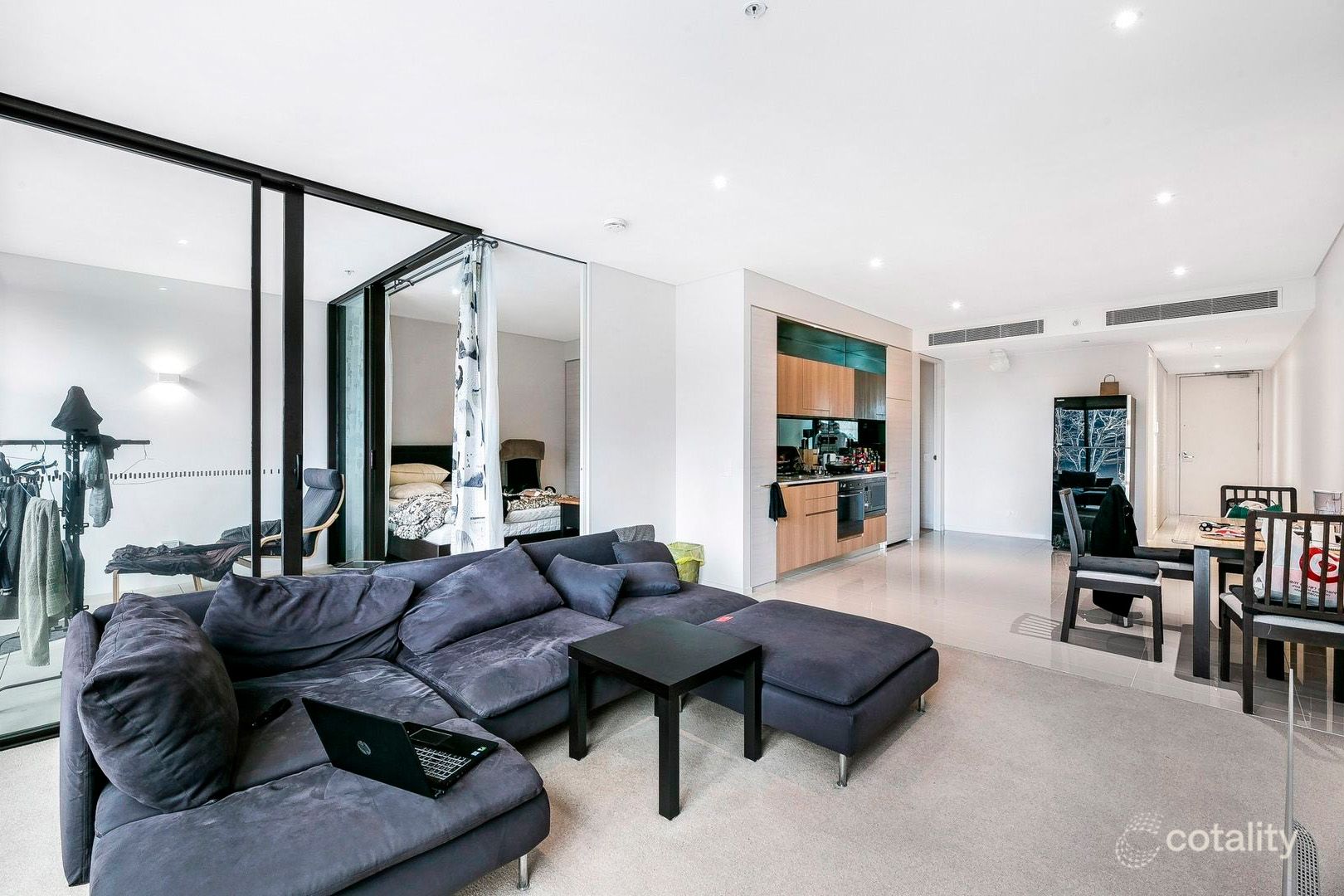 1012/211 Pacific Hwy, North Sydney, NSW 2060