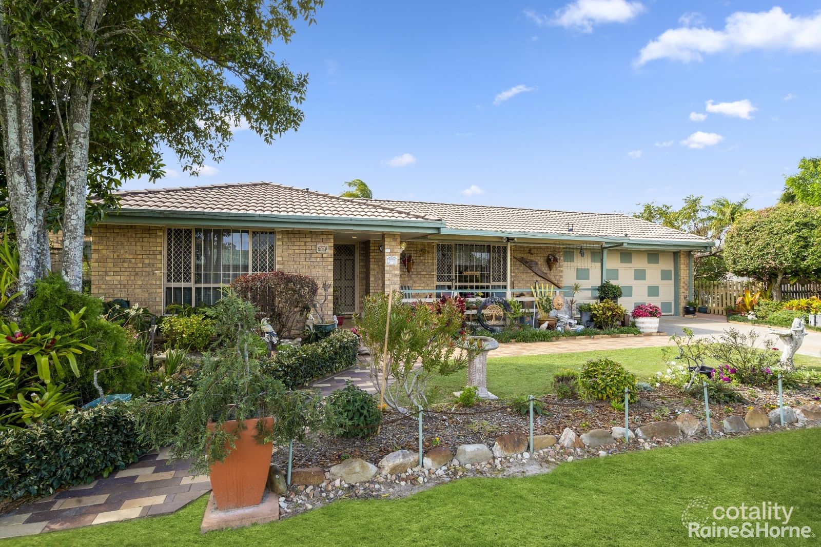 29 Kunde St, Beachmere, QLD 4510