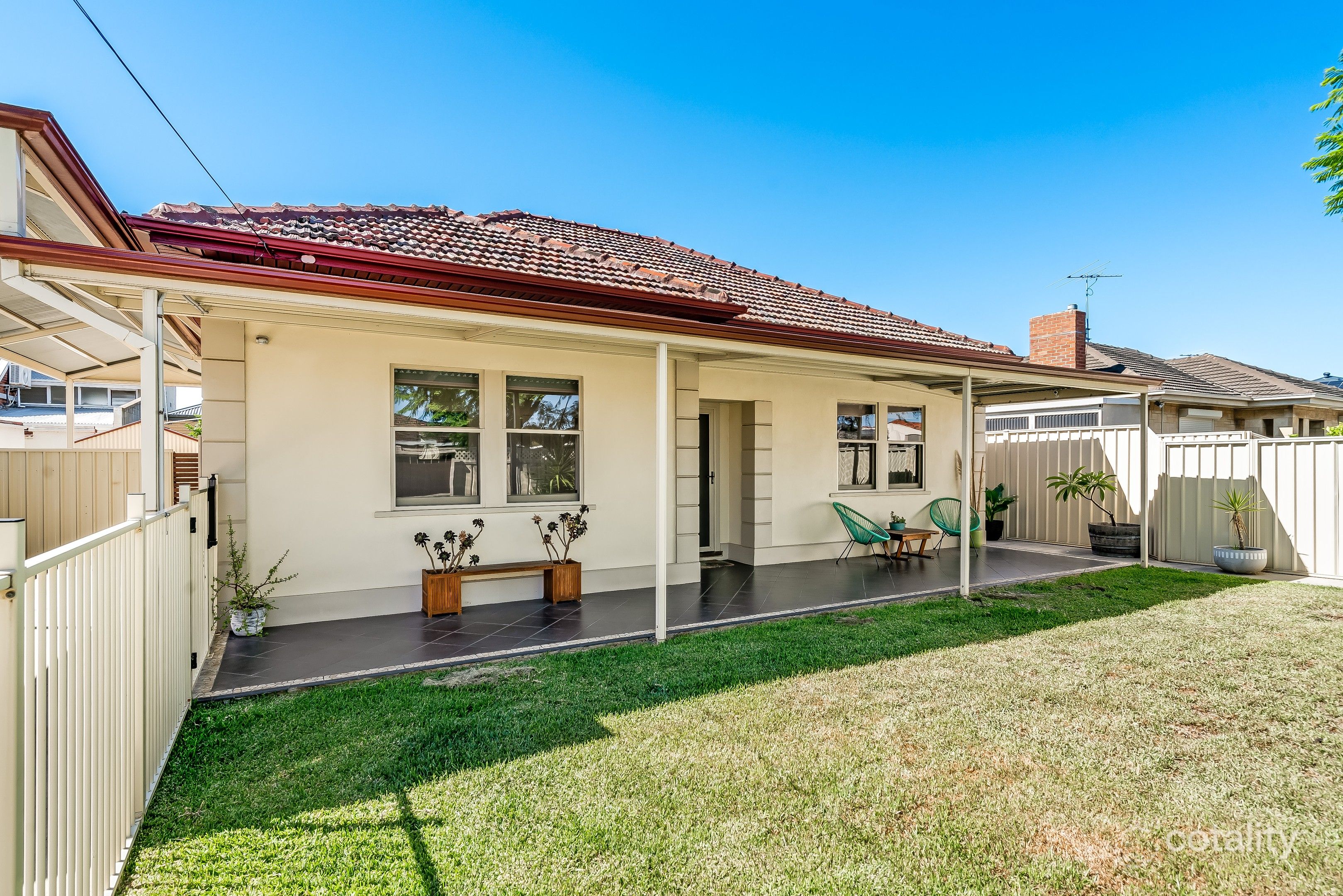 1/5 Honeyton St, Seaton, SA 5023