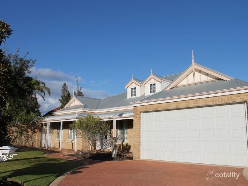 11 Thyme Cl, Thornlie, WA 6108