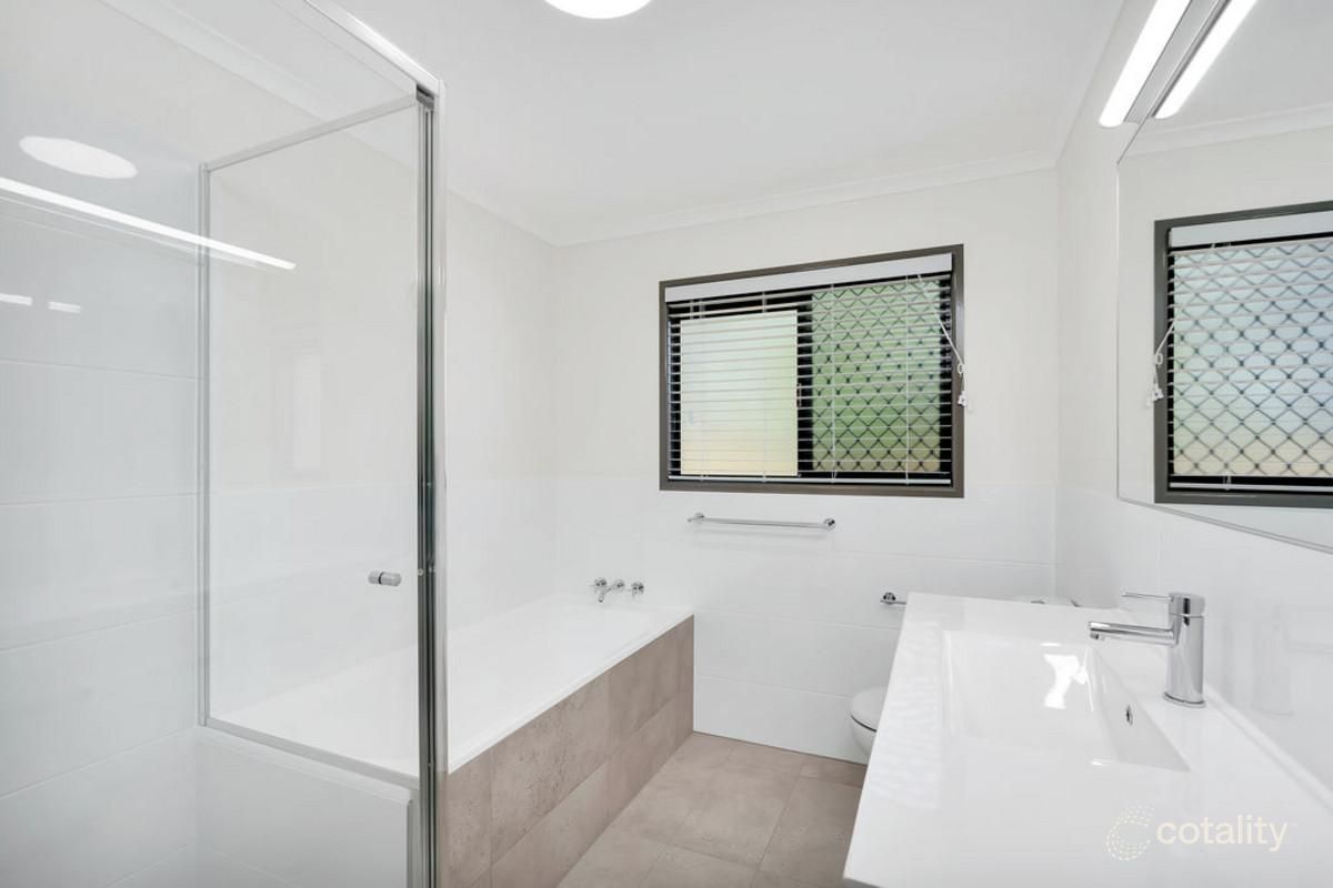 36 North Rd, Lower Beechmont, QLD 4211