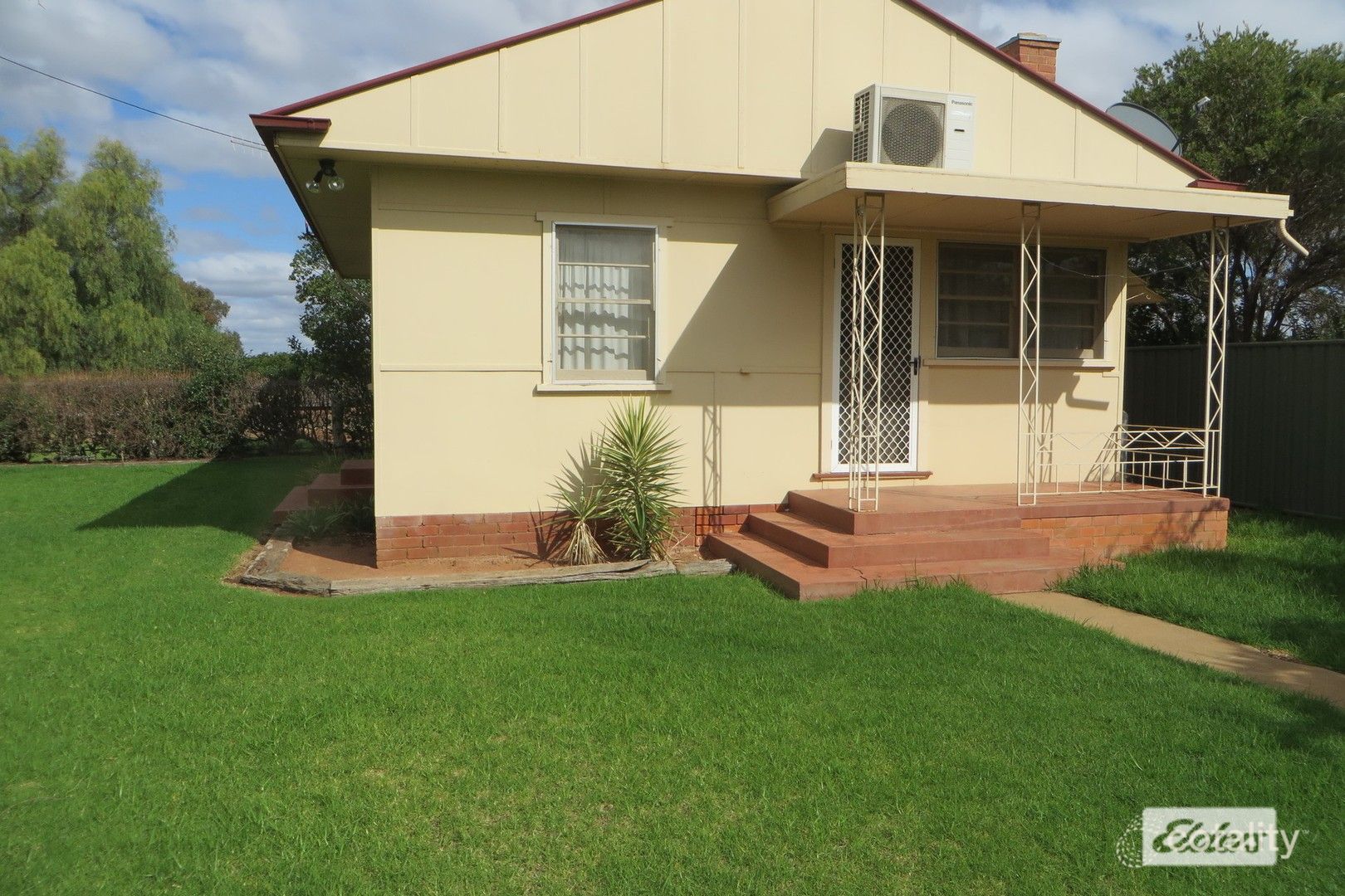 1298 Newman Rd, Yoogali, NSW 2680