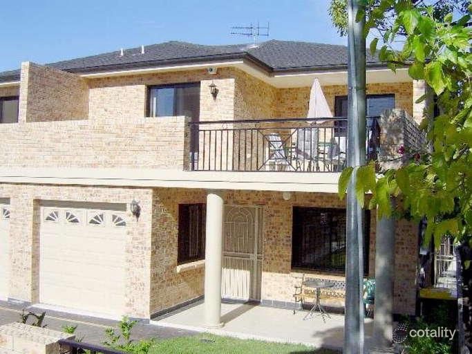 16 Gillies St, Lakemba, NSW 2195