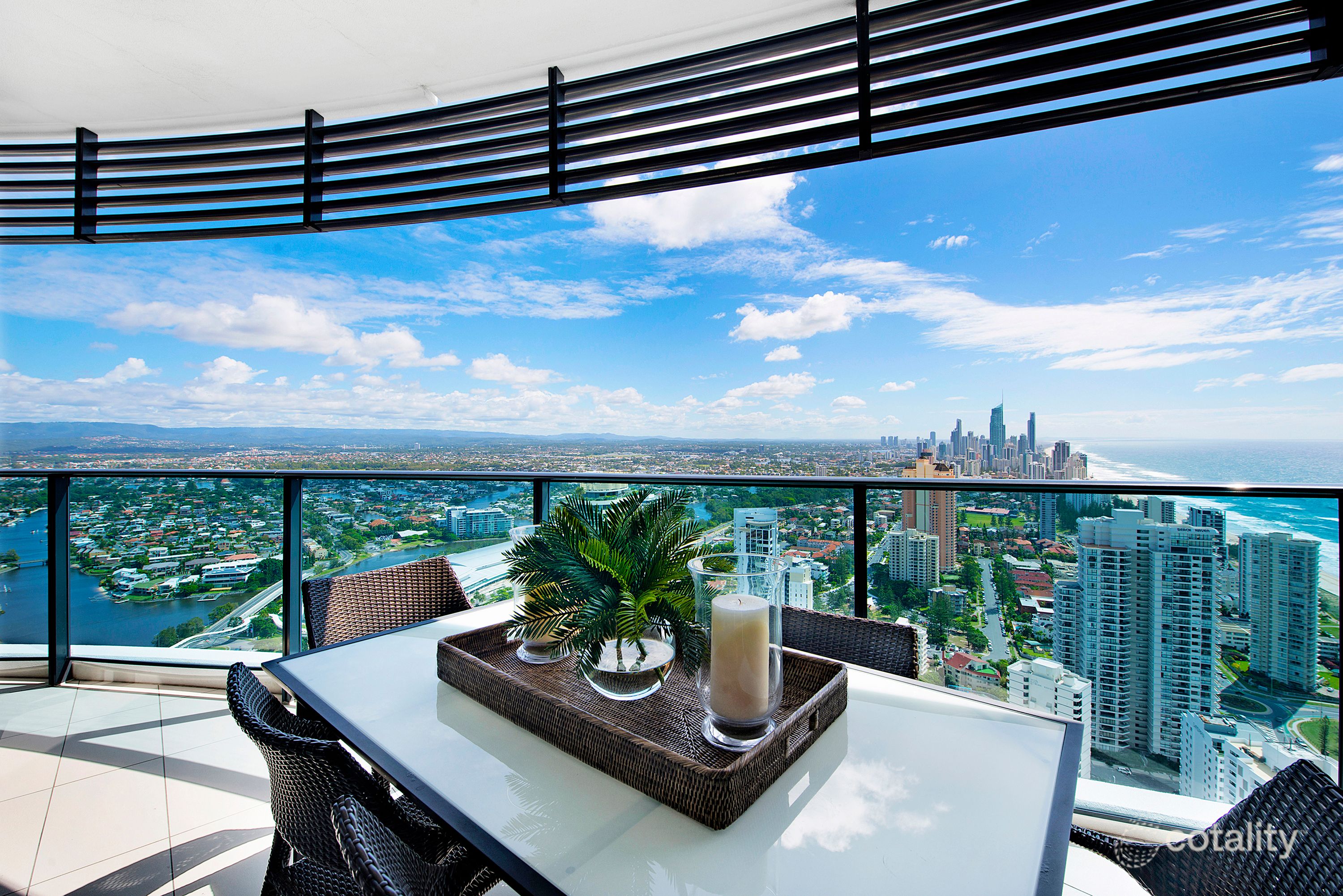 4201/1 Oracle Bvd, Broadbeach, QLD 4218