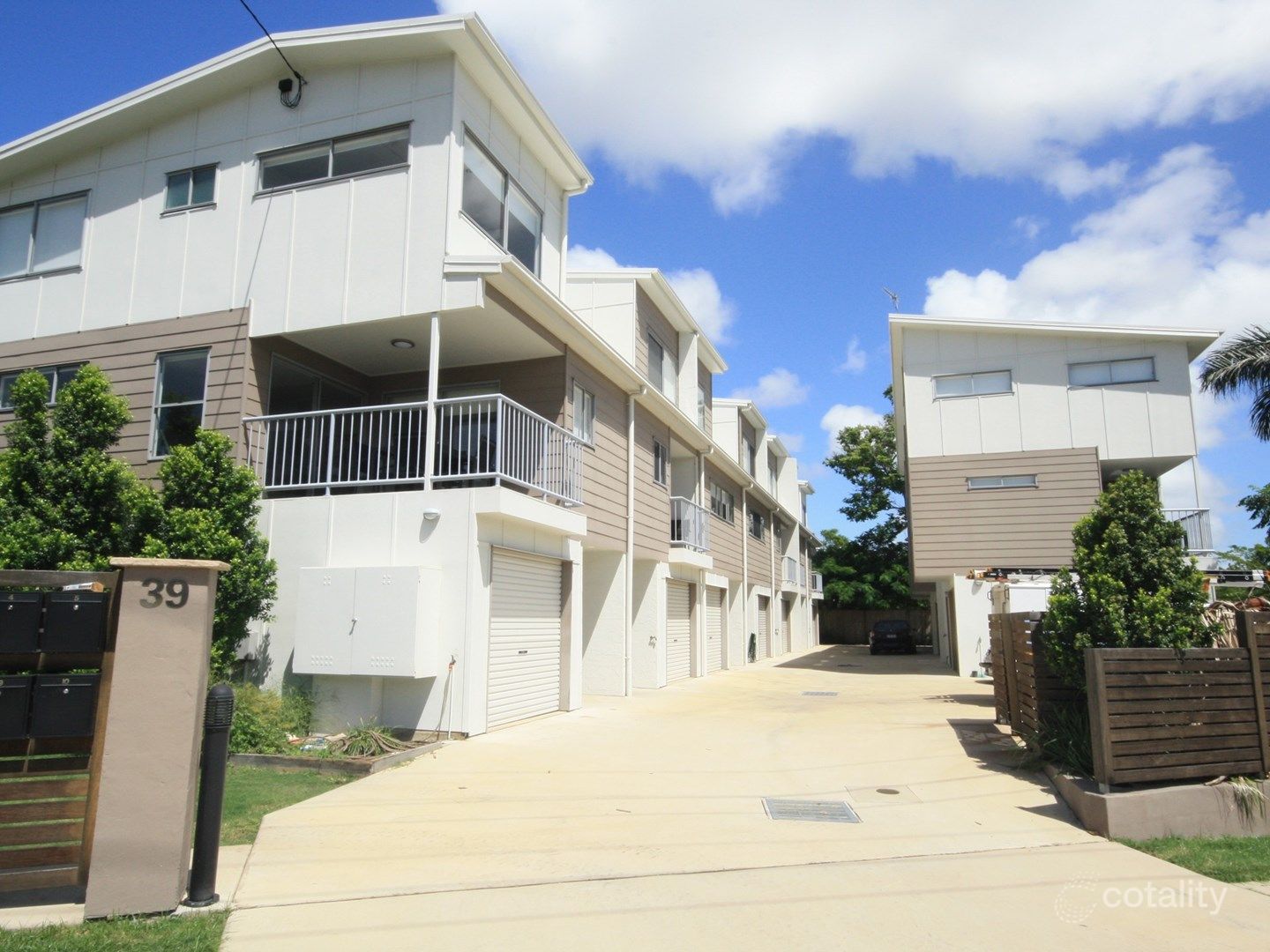 2/39 Scenery St, West Gladstone, QLD 4680